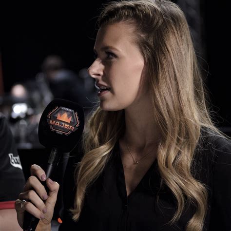 Episode 17: Freya Spiers, stage host and interviewer.